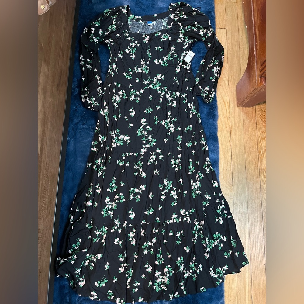 Old navy tiered floral maxi dress